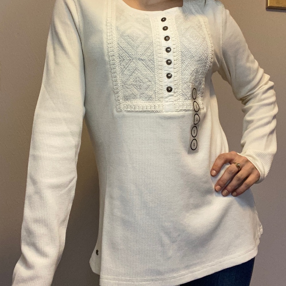 Brand new women’s blouse